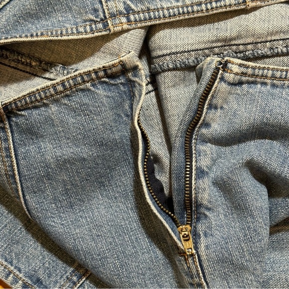 Gap Denim Jeans Skirt – Size 6 - Picture 2 of 3